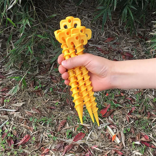 Rotating threaded tent pegs
