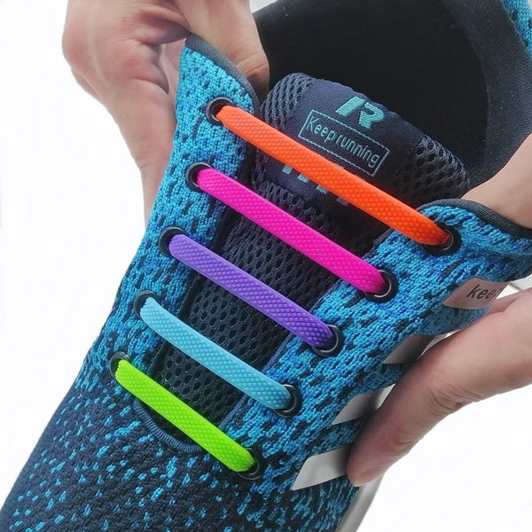 Silicone shoelace clips without tying