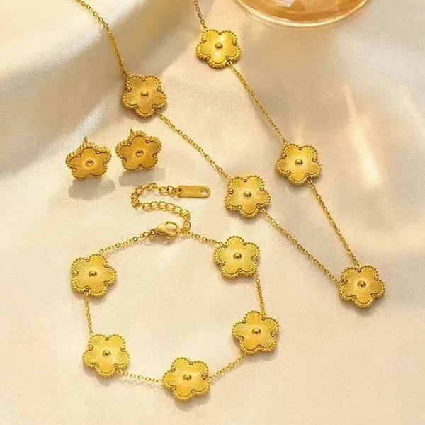 Flower Bracelet Earrings Necklace Set