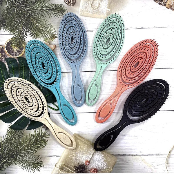 Detangling hairbrush without tugging, also for curls