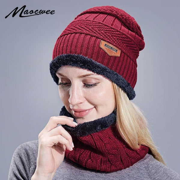 knitted hat with scarf