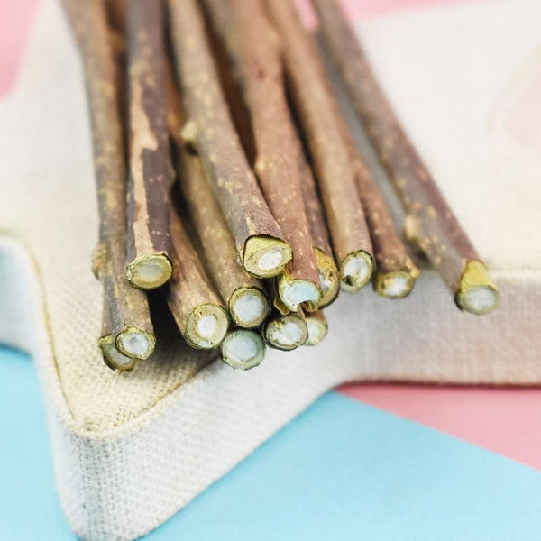 Catnip Chew Sticks (20 pieces)